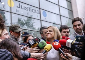 La sorprendente revelación sobre el currículum de la nueva líder del PSOE en Valencia que sacude la política local | VinylStation Radio