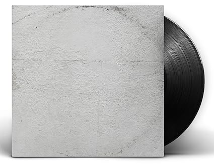 Detrás del espejo - Triángulo de amor Bizarro | VinylStation Radio