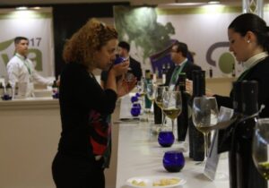 La feria que transformará el futuro del aceite de oliva, ¿estás listo para descubrirlo? | VinylStation Radio