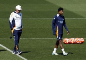 Rodrygo se retira del entrenamiento y desata la preocupación en Valdebebas | VinylStation Radio