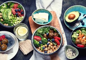 Descubre cómo las dietas bajas en calorías pueden estar relacionadas con un maior riesgo de síntomas depresivos