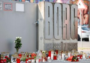 Descubren una bomba casera en la casa del sospechoso del tiroteo en Graz: ¿Qué más se esconde detrás del ataque?