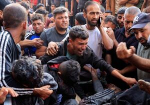 Fueron a buscar comida y encontraron una masacre en Gaza
