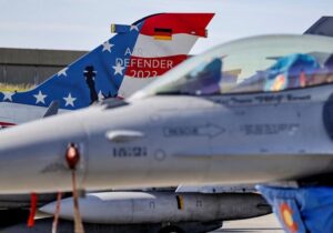 ¿Qué buscaban los aviones rusos en Alaska? | VinylStation Radio