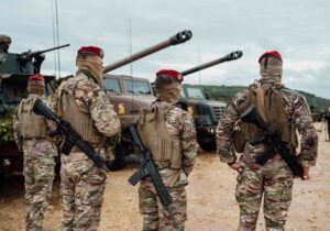 El plan secreto de Francia ante la amenaza que se acerca | VinylStation Radio