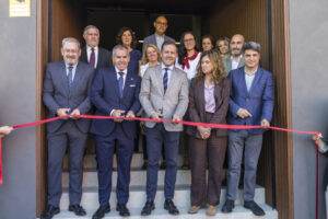 La inauguración que unió a Garrido, Velázquez y Alcalde