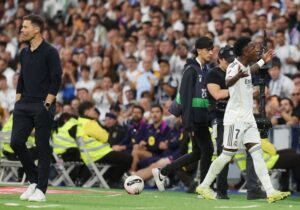 Qué debe hablar Xabi Alonso con Vinicius en el vestuario | VinylStation Radio