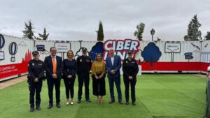 Toledo prepara a 800 alumnos para un secreto de la red | VinylStation Radio