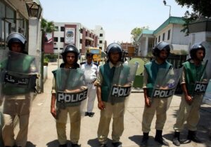 Un niño de 13 años atrajo a su compañero a casa y el horror apenas comenzaba | VinylStation Radio