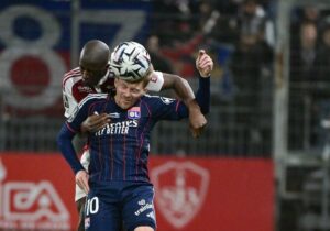 El Lyon llega a Sevilla pero algo pasó en su liga | VinylStation Radio