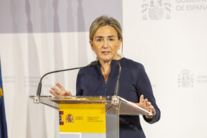 El secreto del AVE: ¿una o dos paradas cruciales? | VinylStation Radio