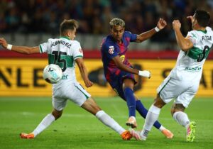 Qué oculta el Barcelona en su duelo contra el Elche | VinylStation Radio