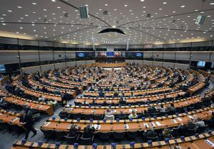 Un día negro para la democracia europea: el pacto inesperado del PP | VinylStation Radio